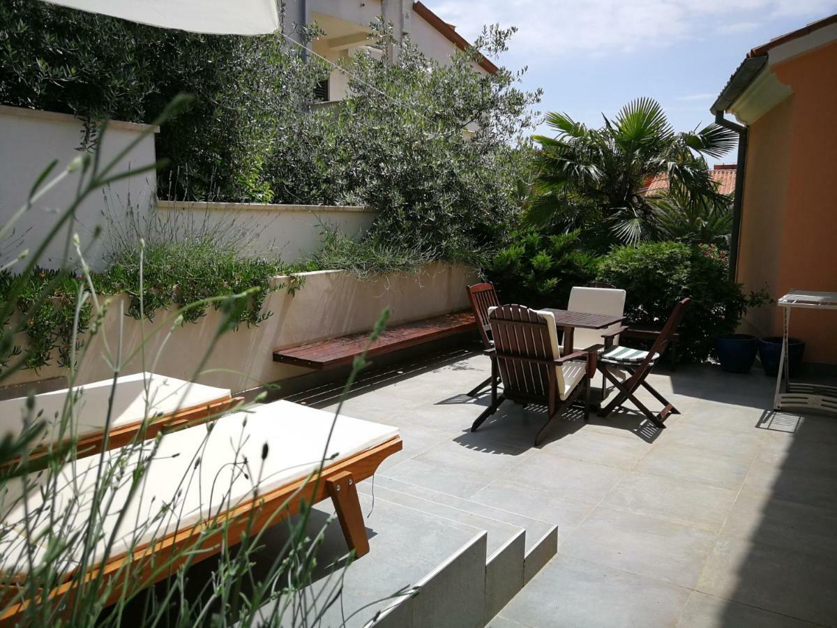 Apartment Maya Near The Beach Премантура Екстериор снимка